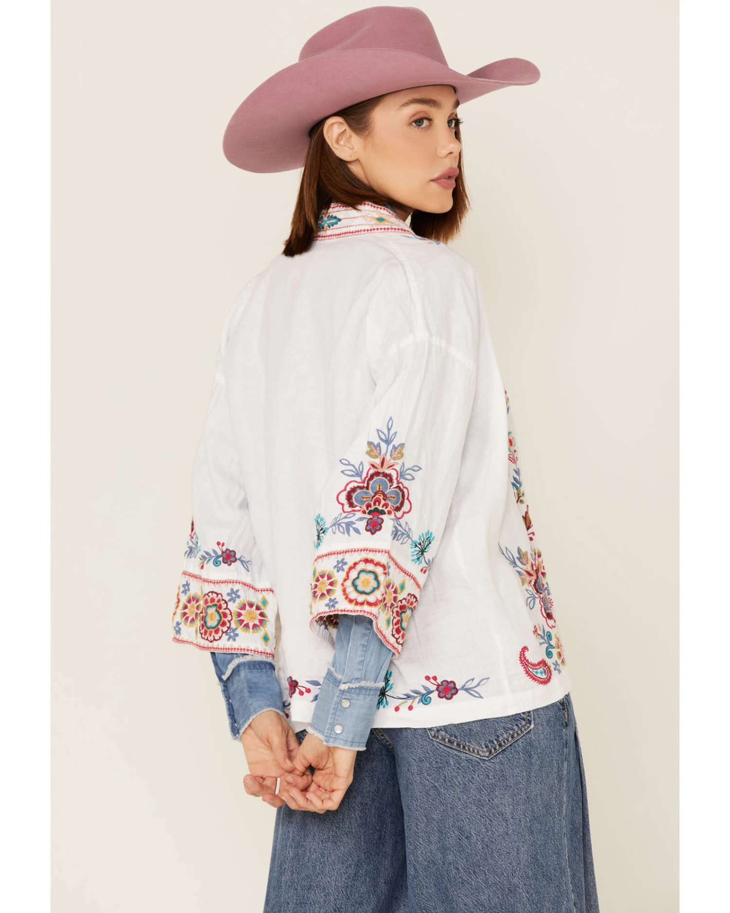 Johnny Was Women's Sicilia Embroidered Linen Kimono 4 Johnny Was Women's Sicilia Embroidered Linen Kimono - Image 2